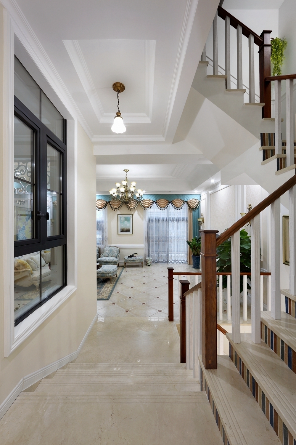 簡歐風格別墅裝修效果圖300平米30萬簡歐風格別墅裝修案例大全-重慶裝